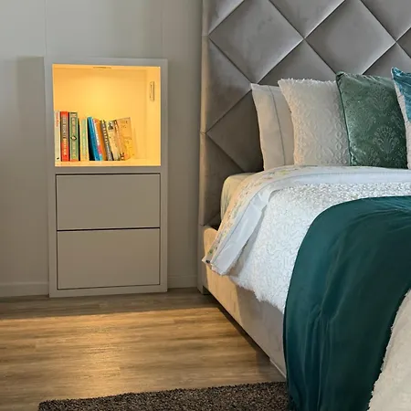 Privado Com Vista Mar E Montanha